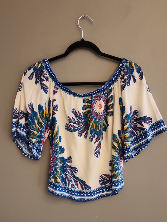 Anthropologie Tops - NWOT Anthropologie Flying Tomato Cream Off/On -Shoulder Floral Top